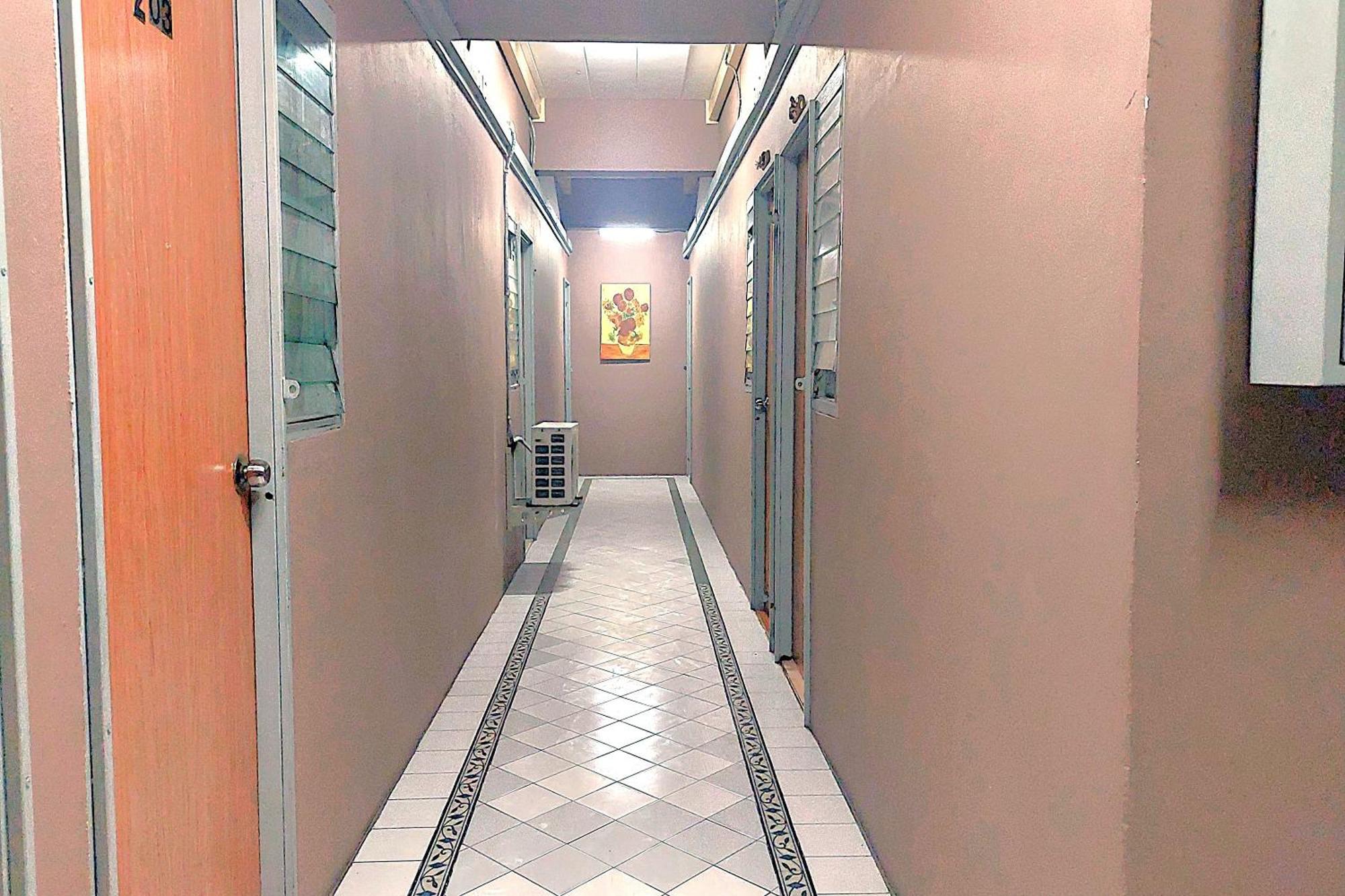 Oyo 457帕纳散别墅|员工已接种疫苗 曼谷 外观 照片